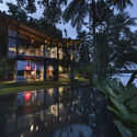 Reflections House / Thought Parallels - Exterior Photography